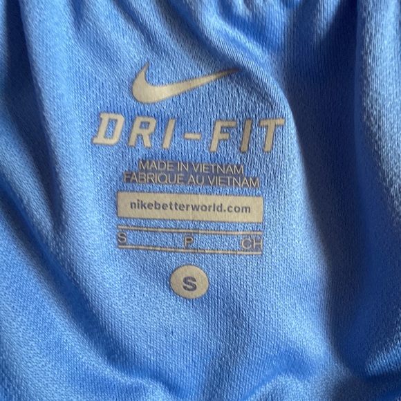 Nike womans running shorts - Picture 4 of 4